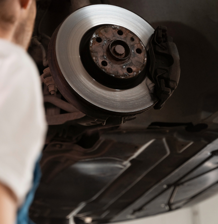 Montage plaquettes de frein proche de Saint-Herblain